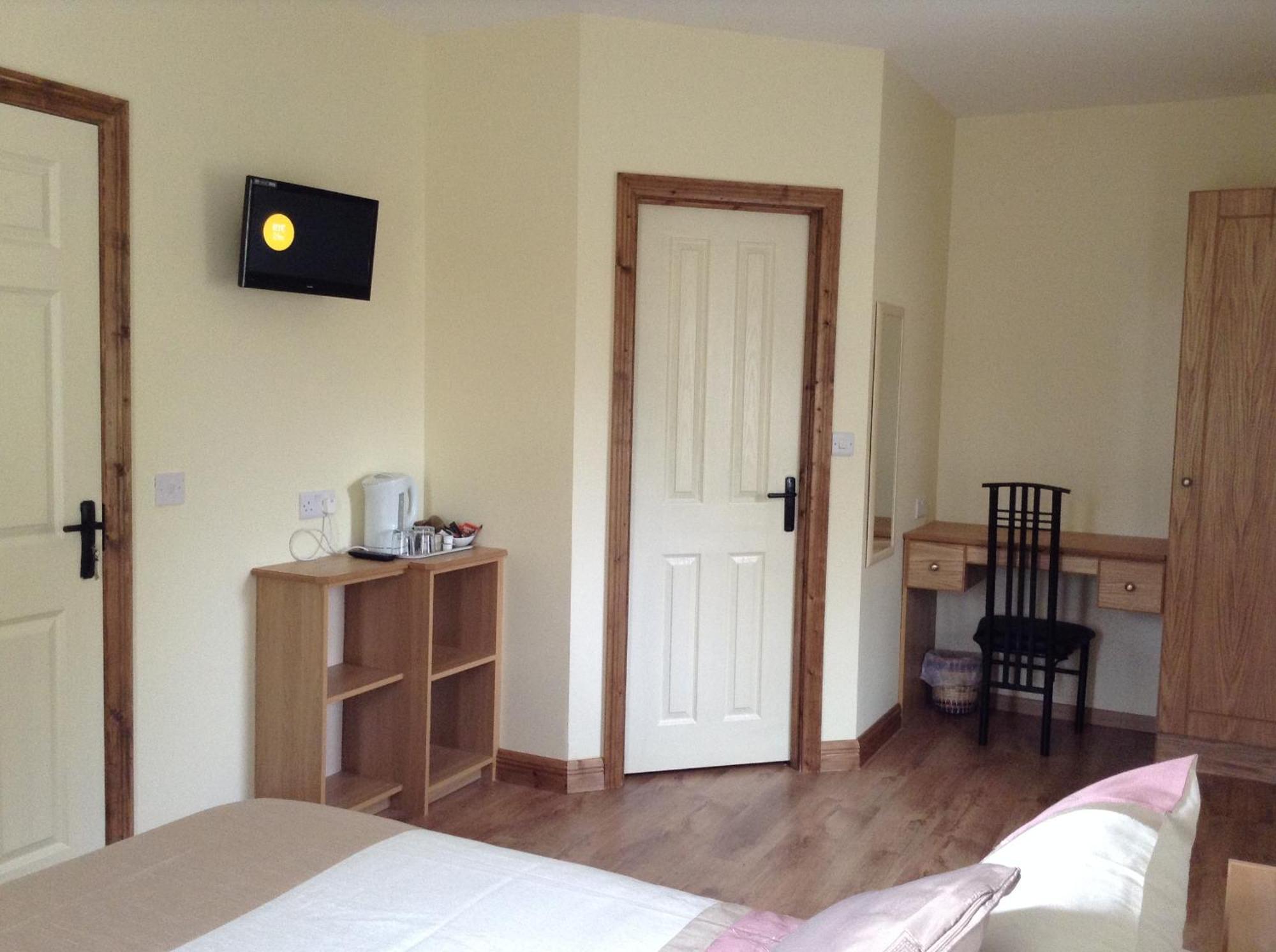 Deerpark Manor Bed And Breakfast Суинфорд Номер фото